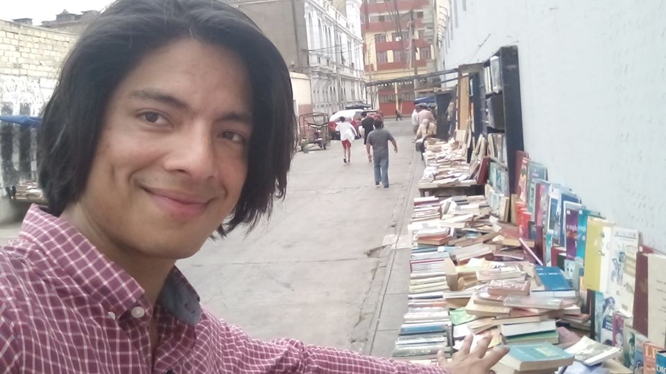 Librería en la calle de Lima